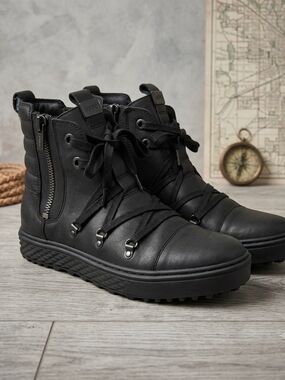 CODDI 2 Black Leather Sneaker Boots Mens 8 Womens 9.5 Dual Zip Like New